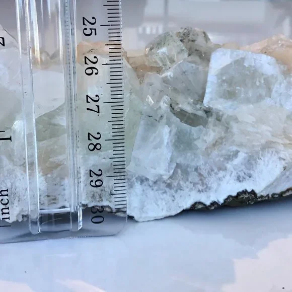 Apophyllite and Stilbite Zeolite Crystal Geode - Picture 4 of 4